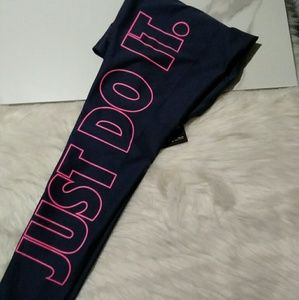 Nike training leggings